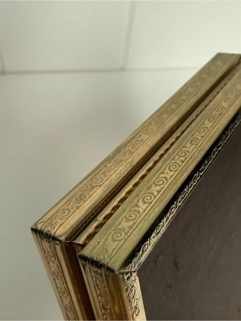 Vintage Goldtone Hinged Double 3.5x5 Picture Frame | Tabletop Display